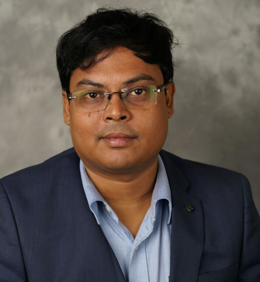 Dr. Ishapathik Das